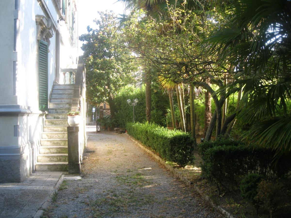 Villa Patrizia B&B Lucca Exterior foto